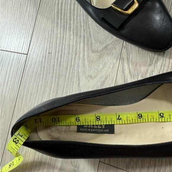 Bally Vintage Black Leather Kitten Heels - Picture 11 of 12